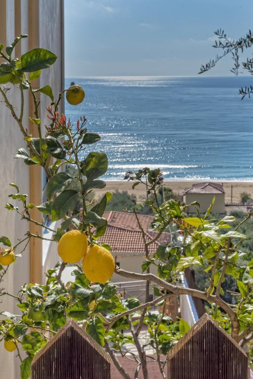 Villa Giovanni Paralia Vrachou Exterior photo